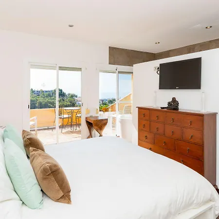 Villa Miramar *